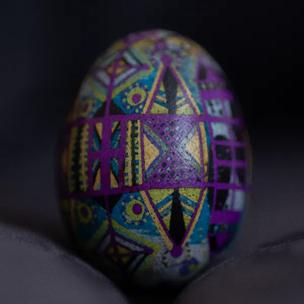 Image of pysanka by Dzvinka Zagayska, size: 25*25, made of dye, wax, chicken egg, Pysanky medium, from Lviv, part of the 2024 series, priced at $5500